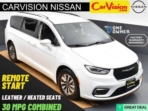 2021 Chrysler Pacifica Hybrid for sale at Car Vision of Trooper in Norristown PA