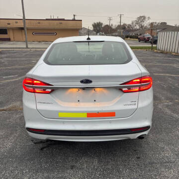 2017 Ford Fusion Hybrid SE