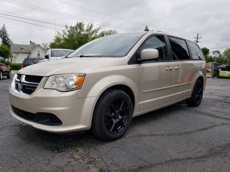 2013 Dodge Grand Caravan for sale at DALE'S AUTO INC in Mount Clemens MI