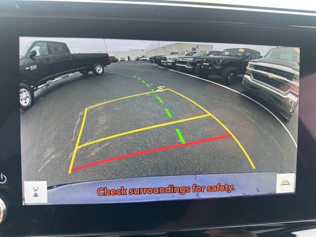 2024 Toyota Venza LE