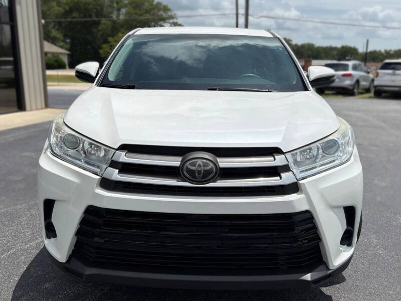 2017 Toyota Highlander LE
