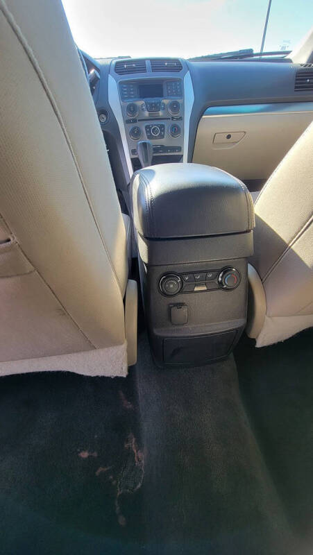 2014 Ford Explorer