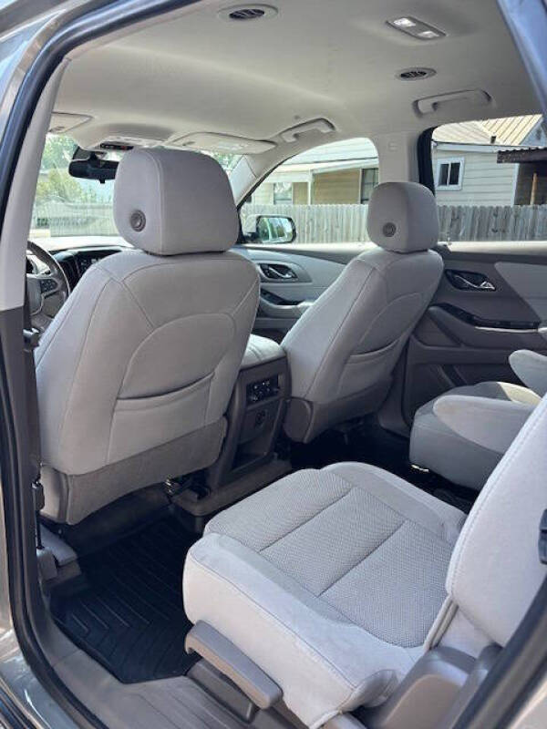 2018 Chevrolet Traverse LT Cloth