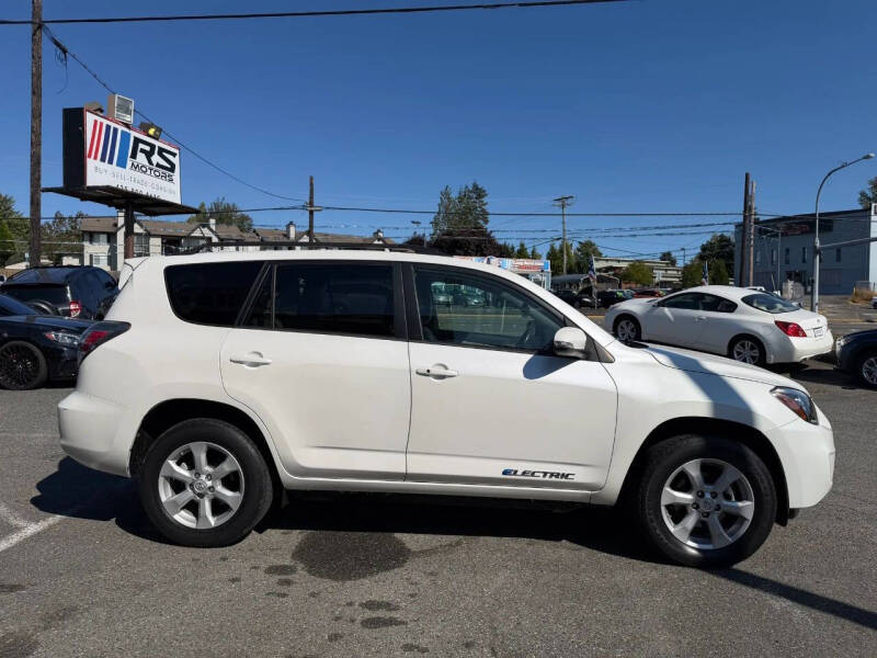 2014 Toyota RAV4 EV