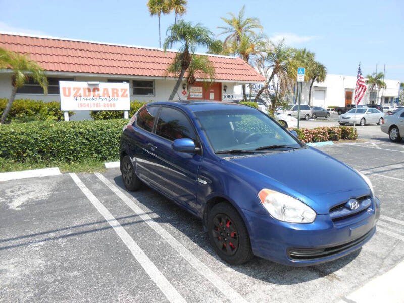 2010 Hyundai Accent Blue