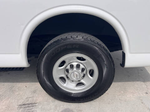 2020 Chevrolet Express 2500