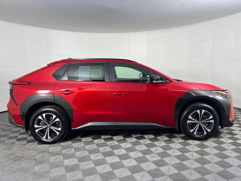 2024 Toyota bZ4X XLE