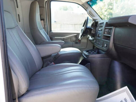 2021 Chevrolet Express 2500