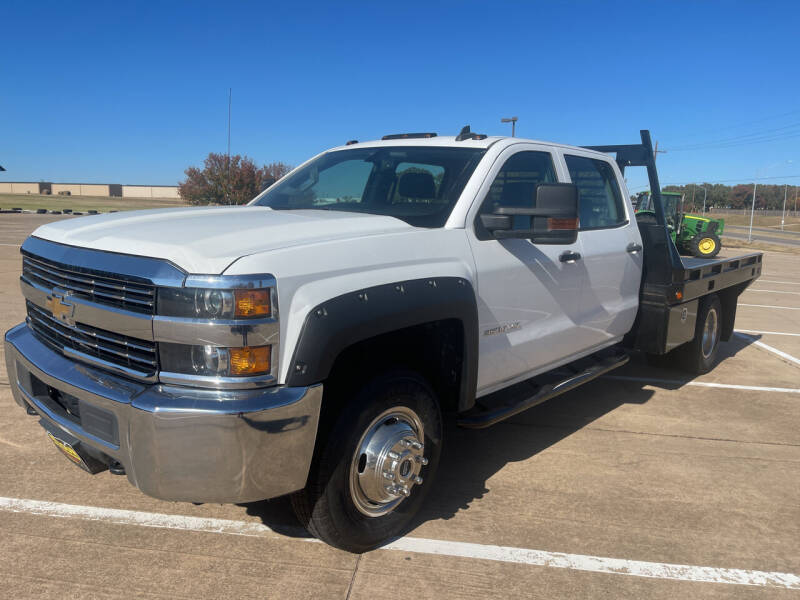 2018 Chevrolet Silverado 3500HD for sale at MANGUM AUTO SALES in Duncan OK