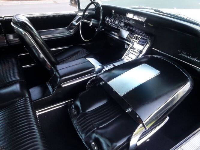 1964 Ford Thunderbird