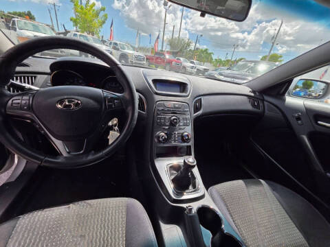 2012 Hyundai Genesis Coupe