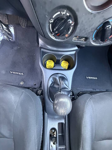 2015 Nissan Versa 1.6 S