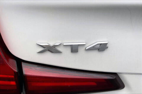 2020 Cadillac XT4 Premium Luxury