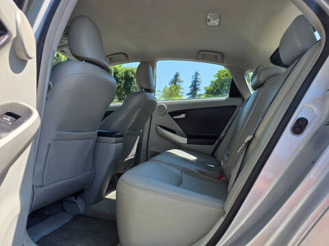2010 Toyota Prius V