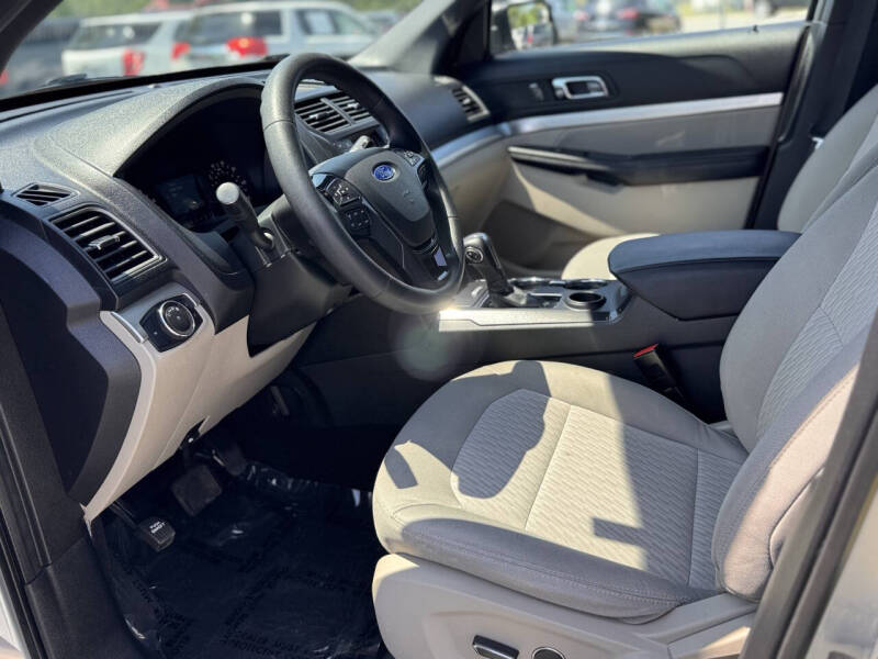2018 Ford Explorer