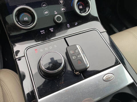 2018 Land Rover Range Rover Velar P250 R-Dynamic SE