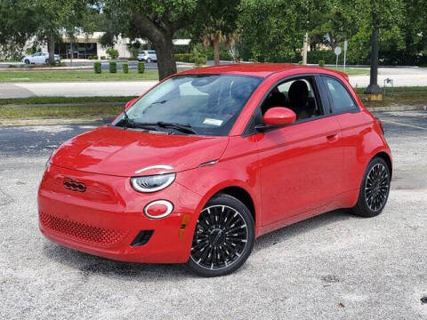 2024 FIAT 500e for sale at GATOR'S IMPORT SUPERSTORE in Melbourne FL