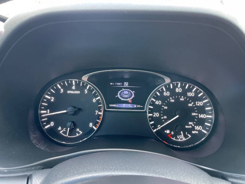 2019 Nissan Pathfinder SL