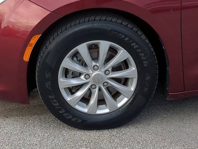 2017 Chrysler Pacifica Touring-L