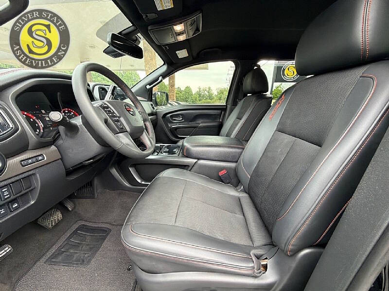 2021 Nissan Titan