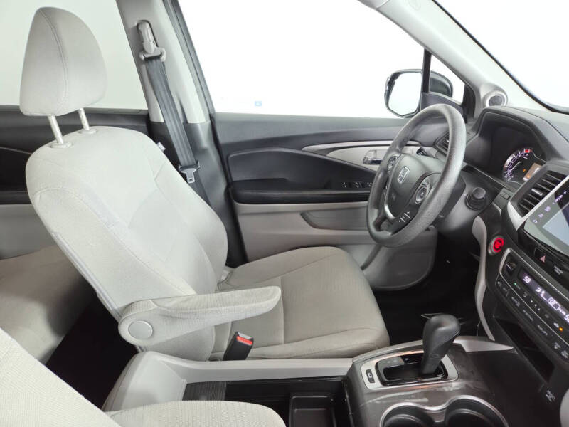 2017 Honda Pilot EX