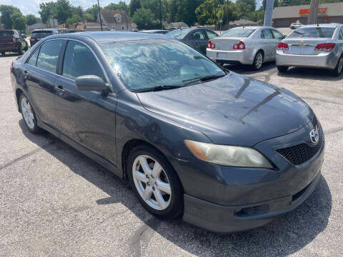 2009 Toyota Camry for sale at speedy auto sales in Indianapolis IN