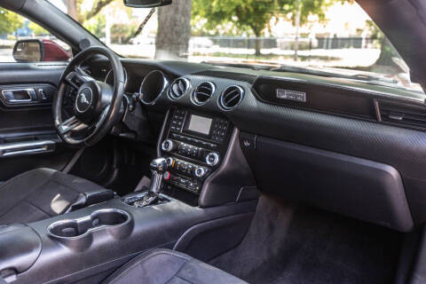 2015 Ford Mustang V6