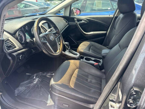 2012 Buick Verano Leather Group