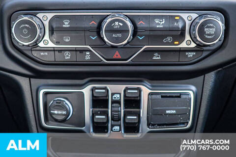 2023 Jeep Gladiator Overland