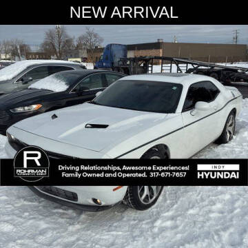 2015 Dodge Challenger SXT Plus