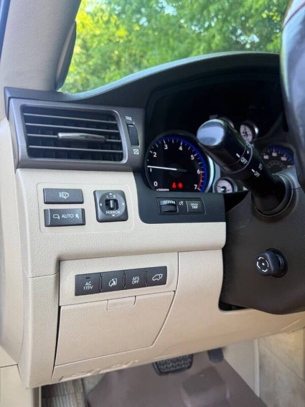 2008 Lexus LX 570