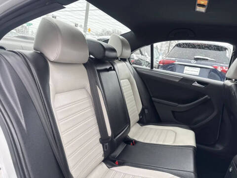 2016 Volkswagen Jetta 1.8T Sport