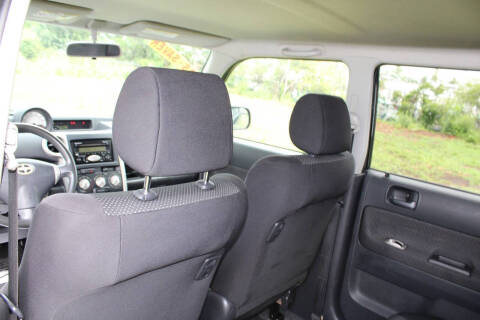 2005 Scion xB