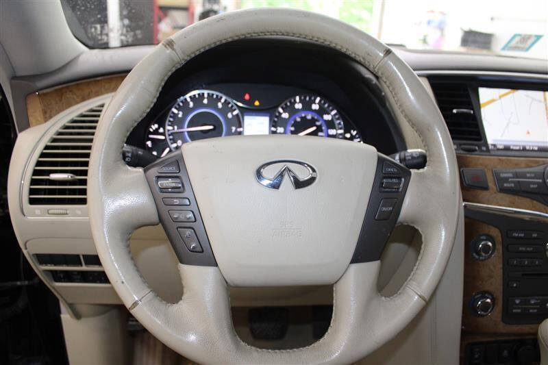 2011 Infiniti QX56
