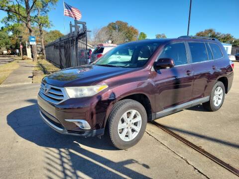 2011 Toyota Highlander for sale at Newsed Auto in Houston TX