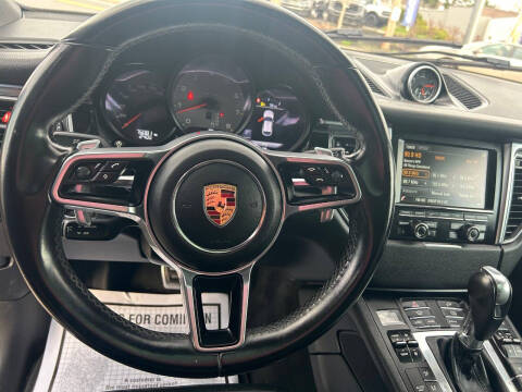 2016 Porsche Macan S