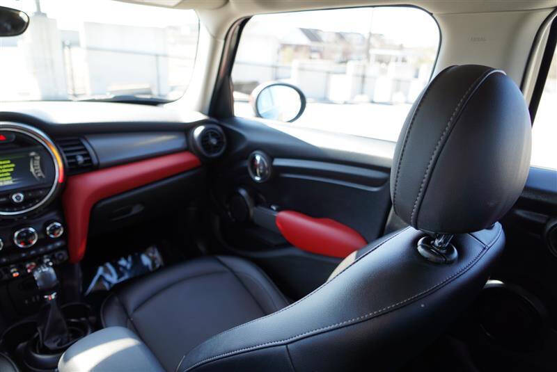 2018 MINI Hardtop 4 Door Cooper