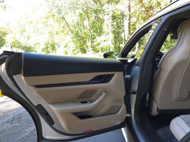 2023 Porsche Taycan 4 Cross Turismo