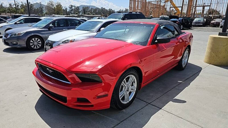 2014 Ford Mustang V6