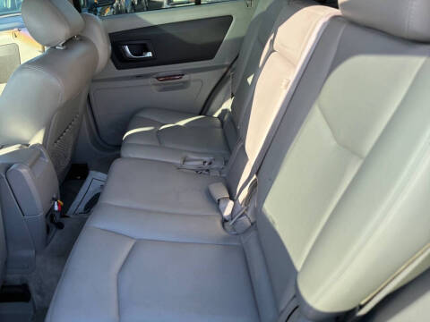 2004 Cadillac SRX