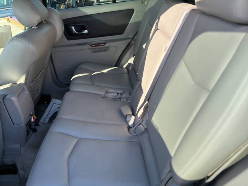 2004 Cadillac SRX