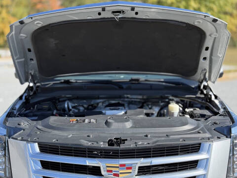 2016 Cadillac Escalade Standard