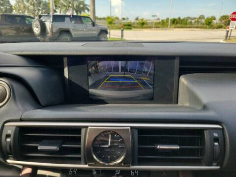 2020 Lexus IS 300
