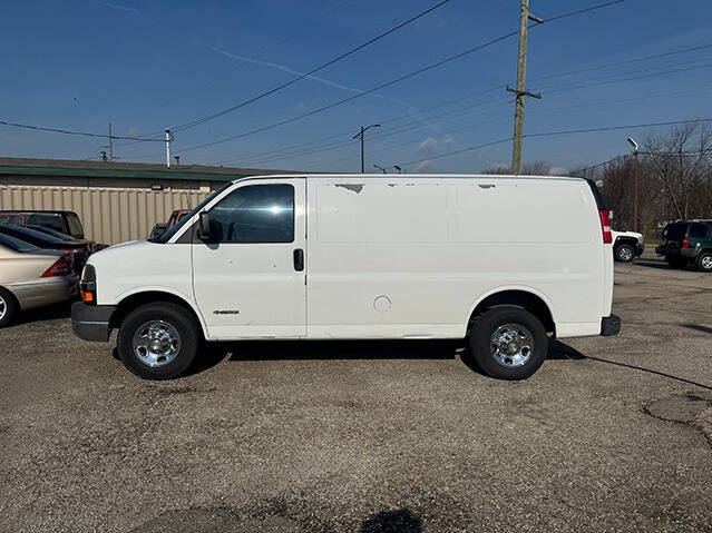 2004 Chevrolet Express 2500