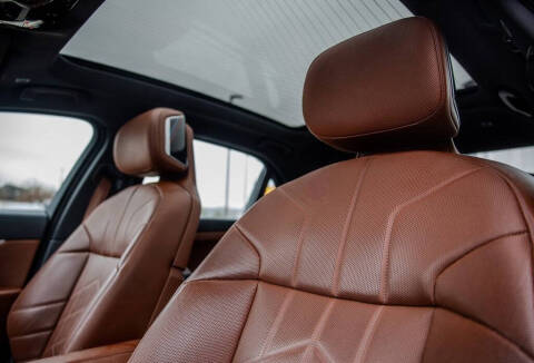 2023 BMW 7 Series 740i