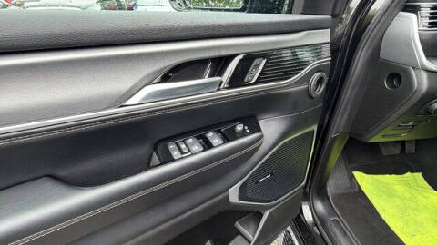 2025 Jeep Wagoneer