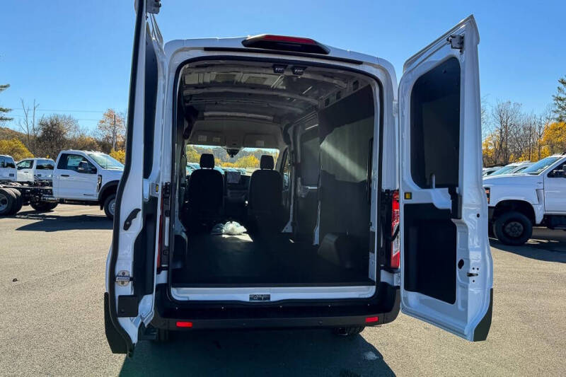 2026 Ford Transit 250