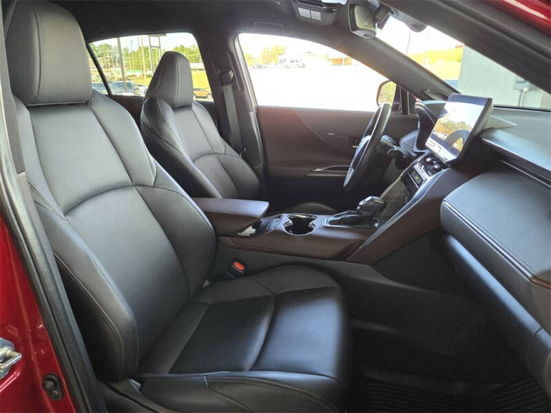 2023 Toyota Venza XLE