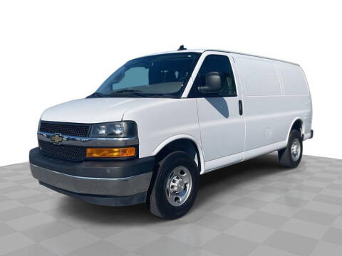 2023 Chevrolet Express 2500