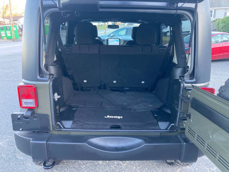 2015 Jeep Wrangler Unlimited Sport